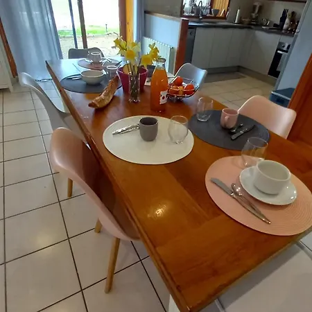Holiday home Sur Les Rives Du Allier *