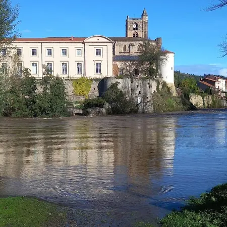 Sur Les Rives Du Allier Tatil Evi *